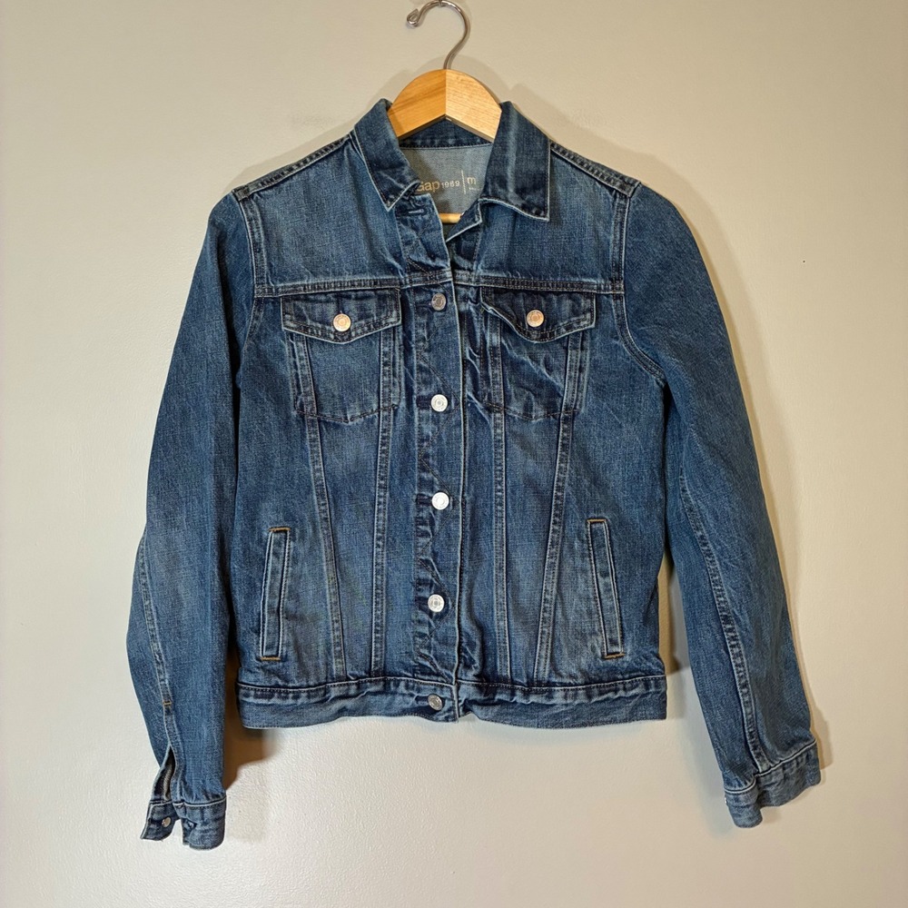 Gap 1969 Womens Medium Wash Blue Denim Trucker Jacket 100% Cotton 415738 Size M